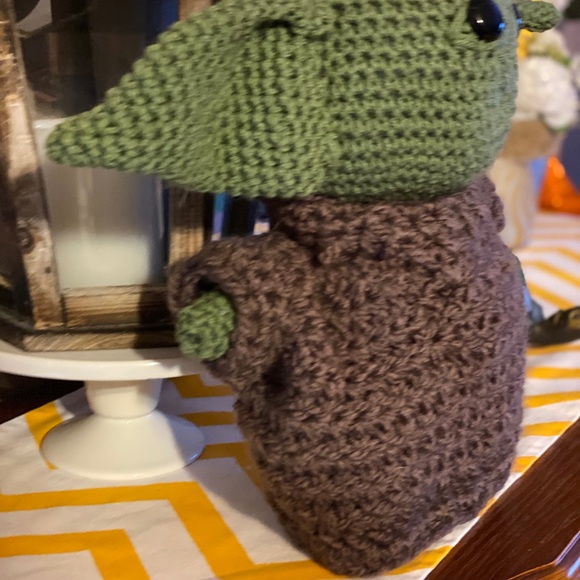 Baby Yoda - Picture 3 of 3